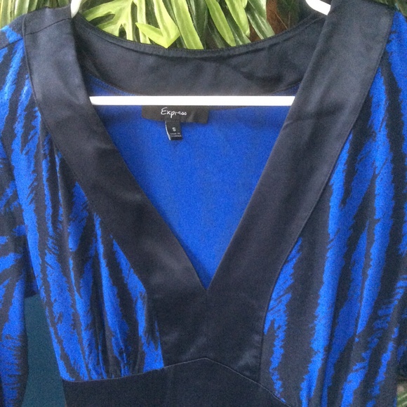 EXPRESS DRESS - Picture 2 of 3